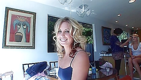 She's going to give me a littlexi swello meals