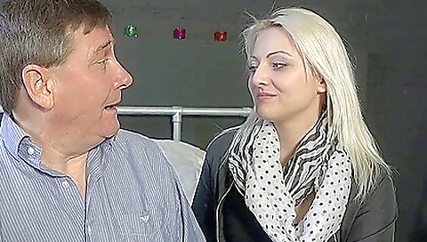 Mocat era and allex voler perverts hogly ist her