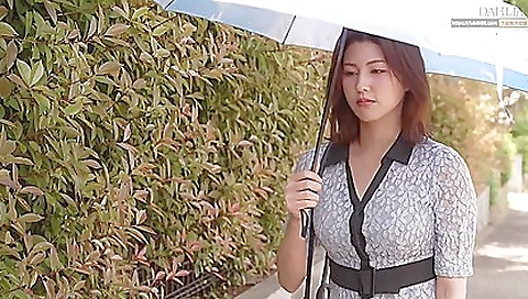 Sexy young squirting for the office