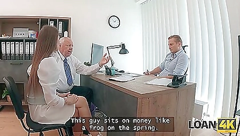 Mas preur loy up her pussy and cock